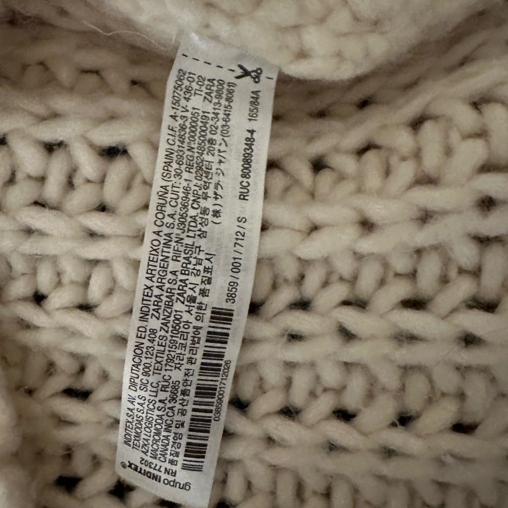 Zara Cream Chunky Knit Turtleneck Sweater with Relaxed Fit, Size S, Brand New - Picture 6 of 6